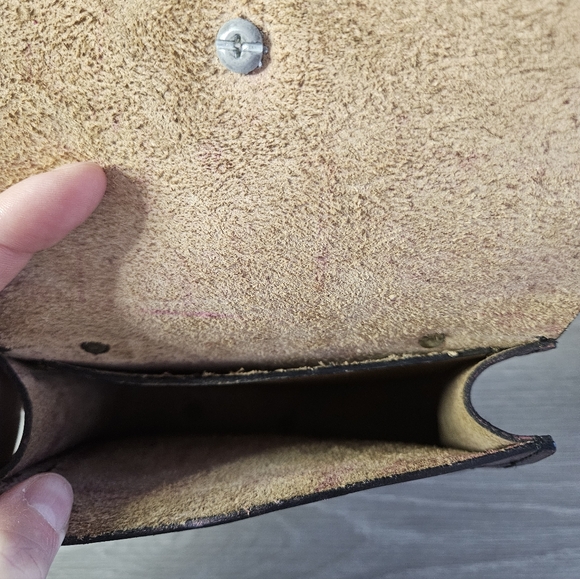 Hand Crafted Deep Red Leather Crossbody Bag - Picture 4 of 7